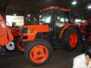 クボタUSA　M9000D　4WD